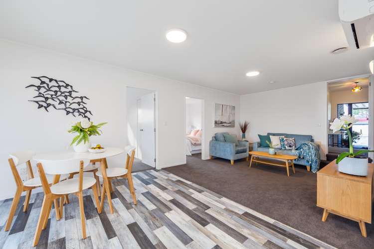 1418 Whangaparaoa Road Army Bay_26