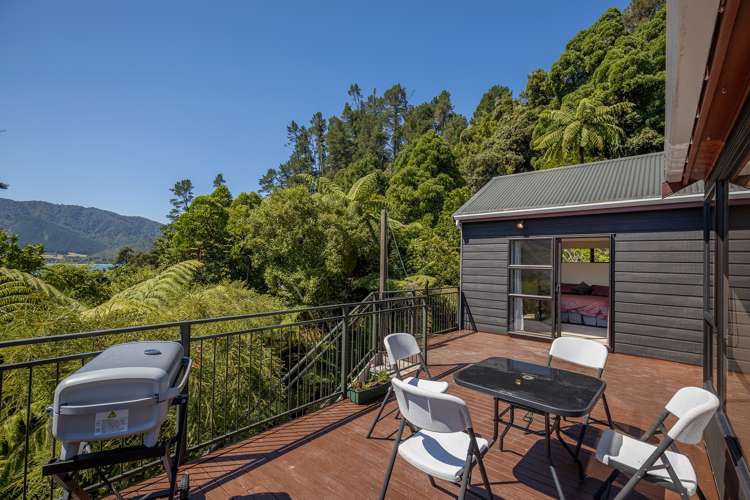 1710 Queen Charlotte Drive Anakiwa and Surrounds_7