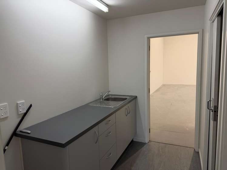 10/19 Nga Mahi Road Sockburn_9