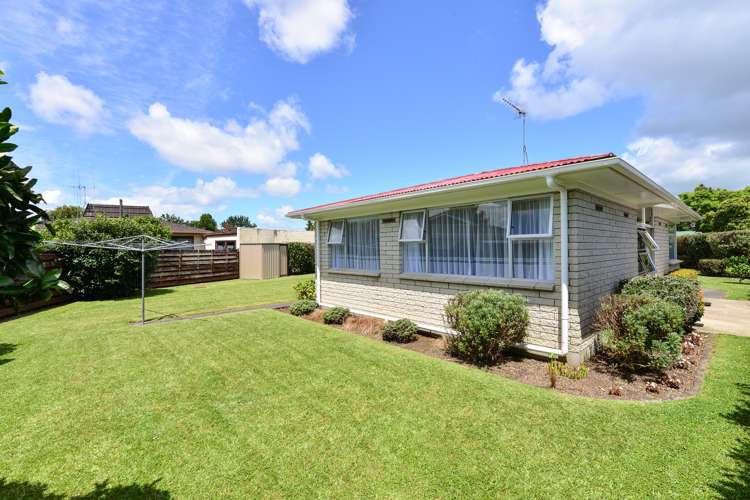 54 Orchard Avenue Enderley_1