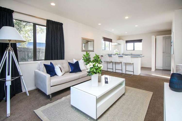 14/36 West Coast Road Glen Eden_2