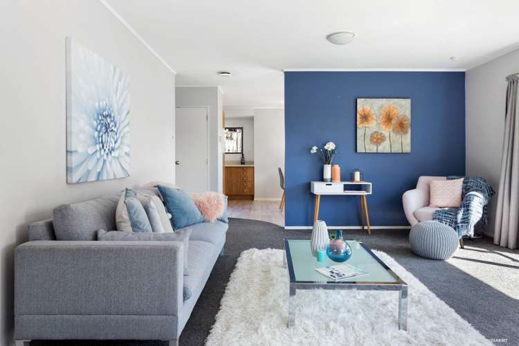 8 Skybird Place Glen Eden_6