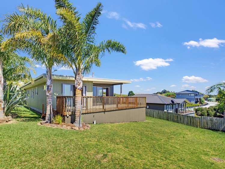 43 Dudley Crescent Cable Bay_15