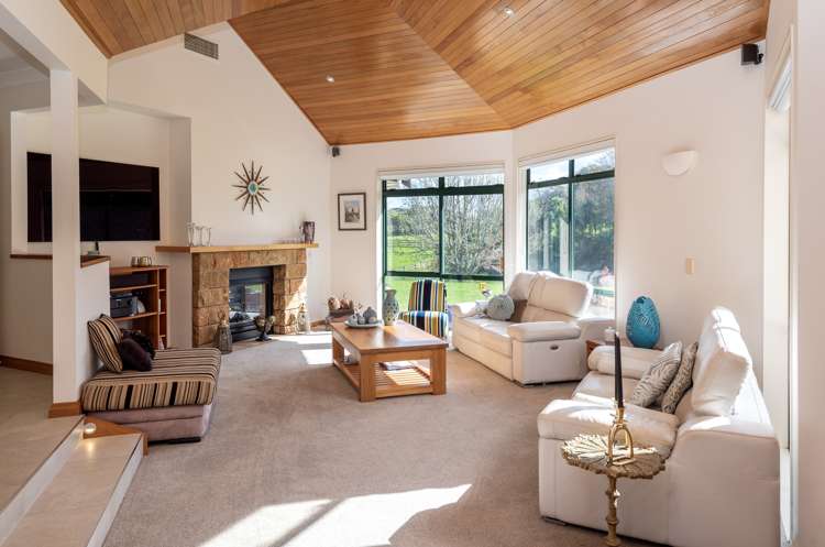 384 Clifton Road Whitford_8