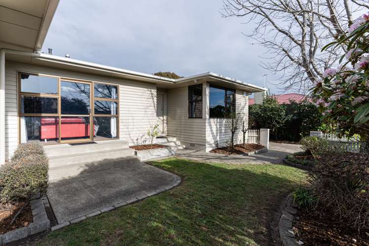 10 Dittmer Drive_0