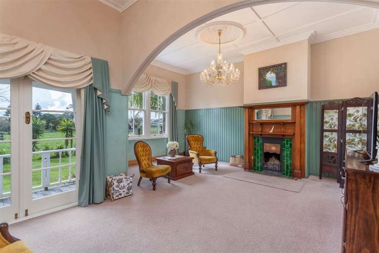 2334 State Highway 16 Helensville_14