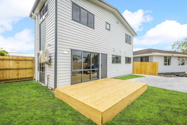 Modern 3 bedroom family home !!