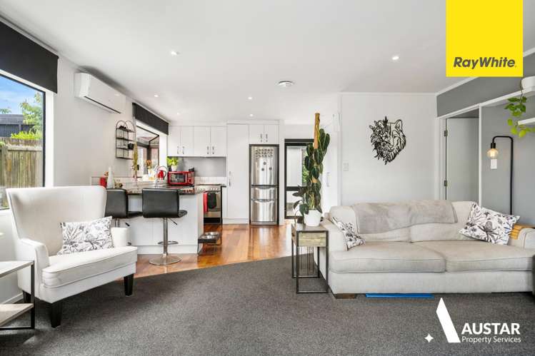 2/20 Kamara Road Glen Eden_2