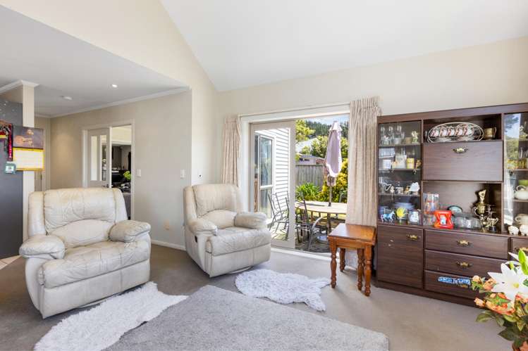 10 Halewood Grove Churton Park_5
