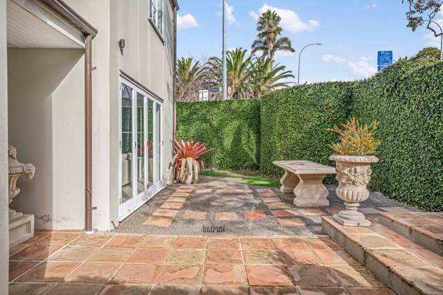 55 St Stephens Avenue Parnell_4