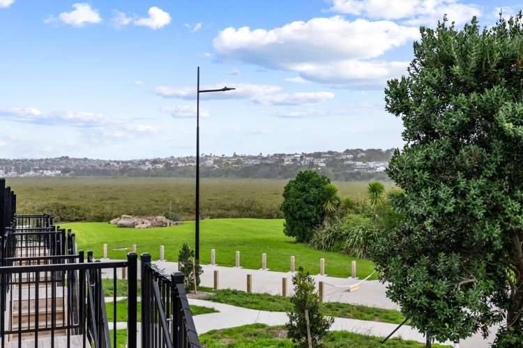 7/10 Ngaroma House Way Hobsonville_5