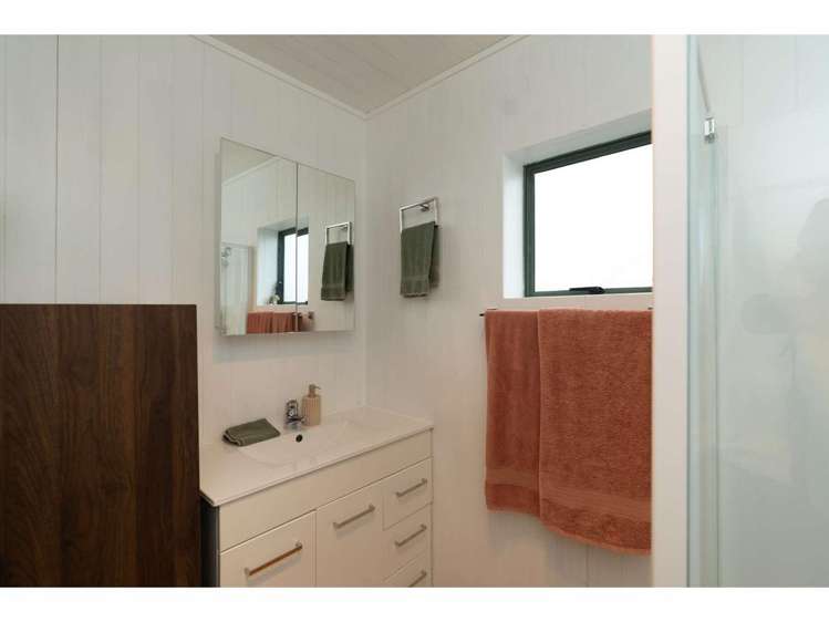 141 Lake Road Okaihau_27