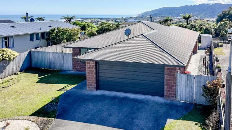 38 Arnott Heights Greymouth_29