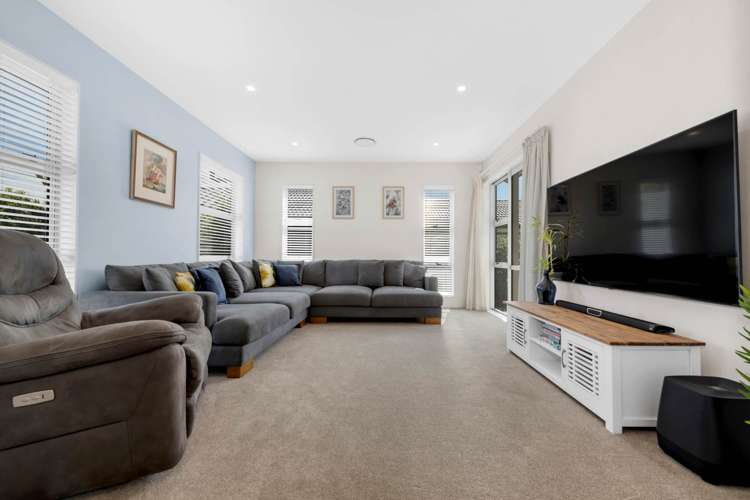 24 Lydiard Place Beachlands_23