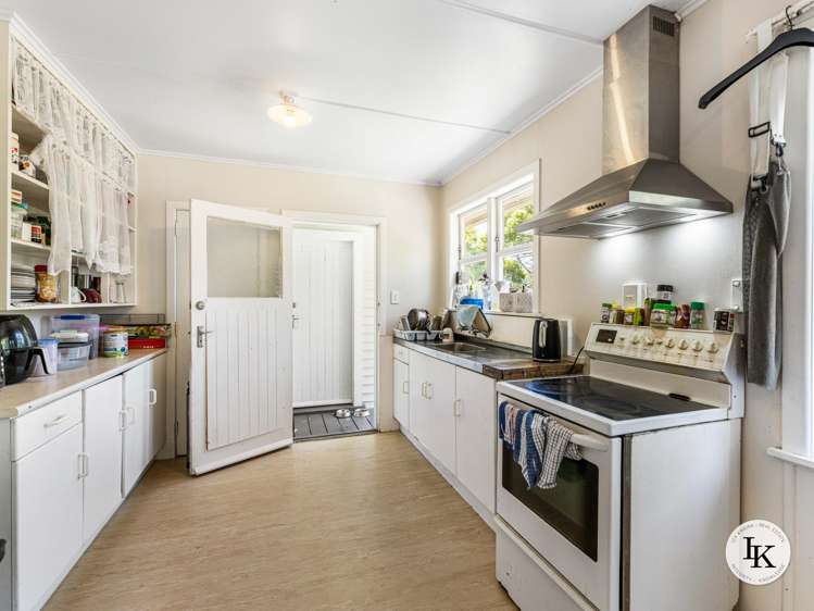 22 Gaye Crescent Otara_8