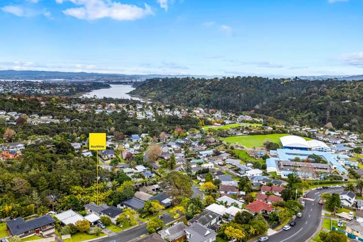 2/18 Simon Ellice Drive Bayview_22