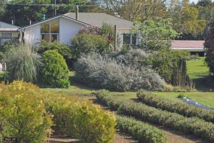 74 Okahukura Road Tapora_5