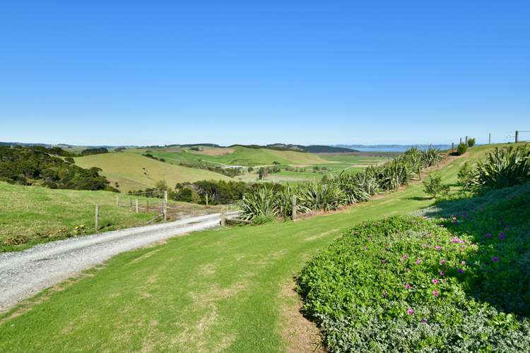 3356 Kaipara Coast Highway Glorit_19