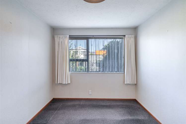 2/233 Tweed Street Appleby_5