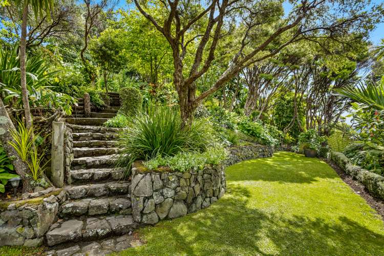 66 Piha Road Piha_41