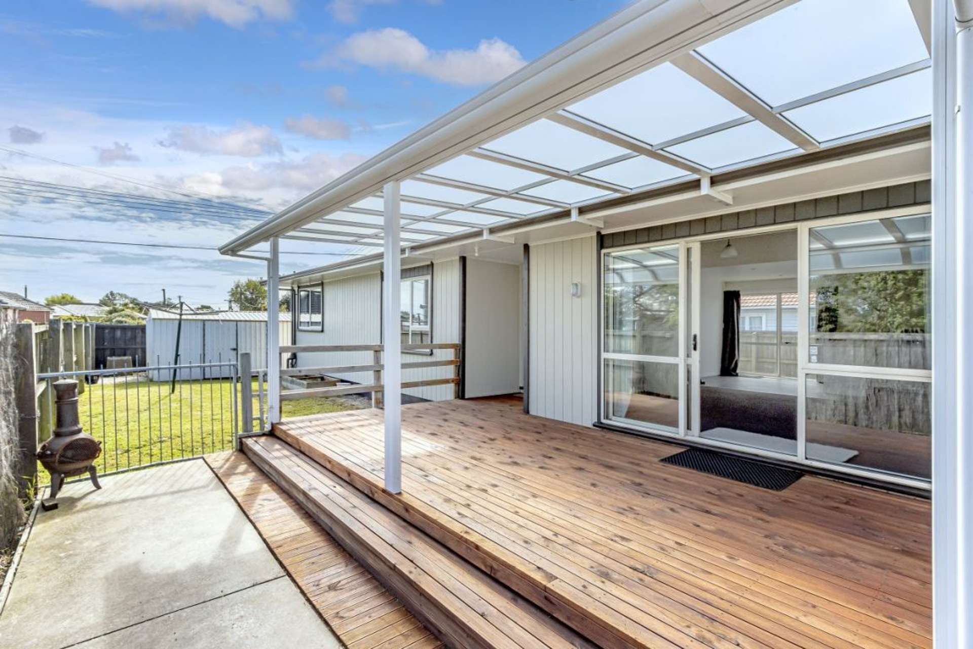 330 Breezes Road Aranui_0