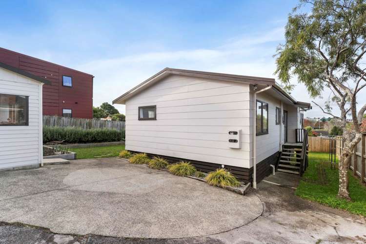 2/60 Elliot Street Howick_15