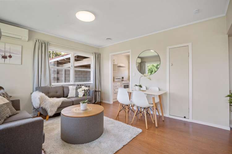 2/1 Kiekie Road Mangere Bridge_5