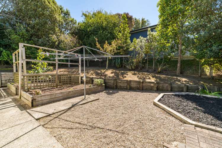 88 Brian Crescent Stanmore Bay_26