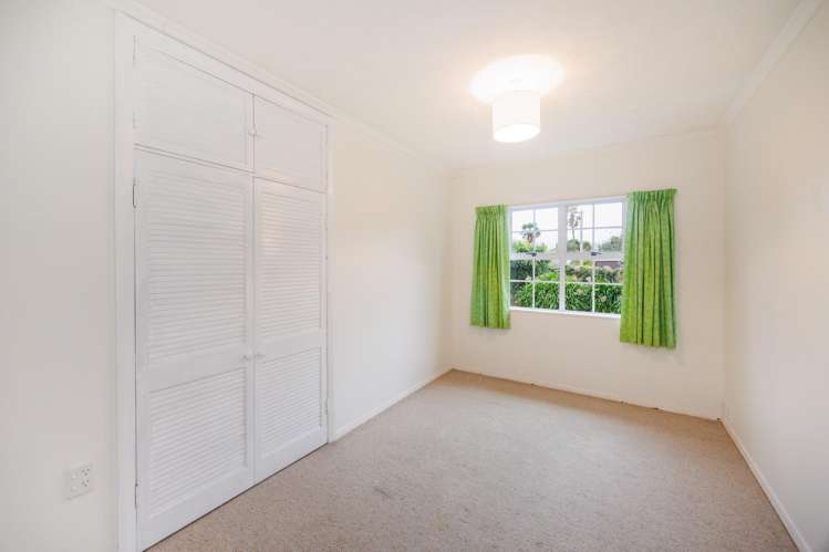 126b Long Melford Road Awapuni_11