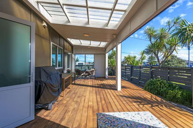 1 Roore Street Foxton Beach_14