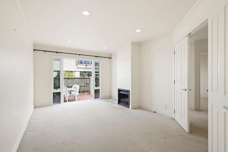 14/28 Hobson Street_2