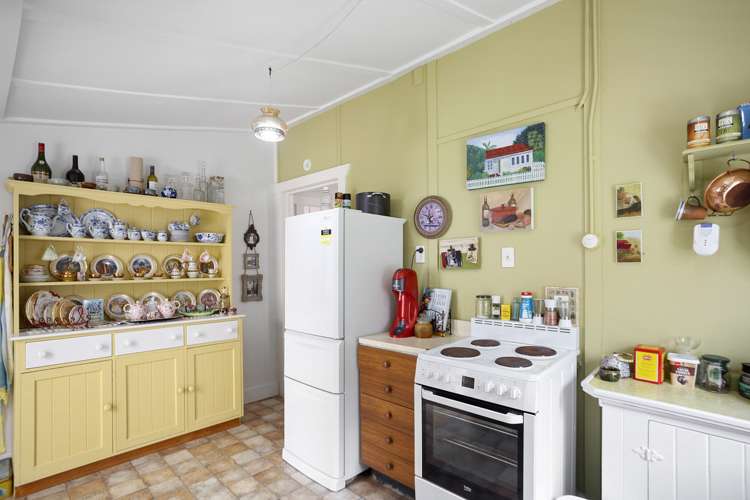 5 Aputa Avenue Te Puru_2