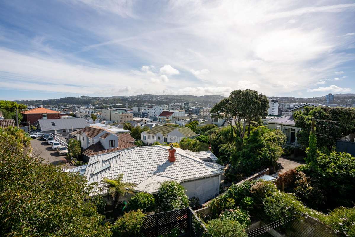 84 Roxburgh Street_2
