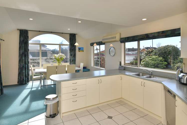 25 Becmead Drive Harewood_4