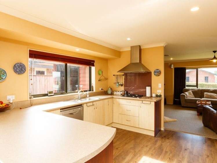 42 Parnell Heights Drive Kelvin Grove_5