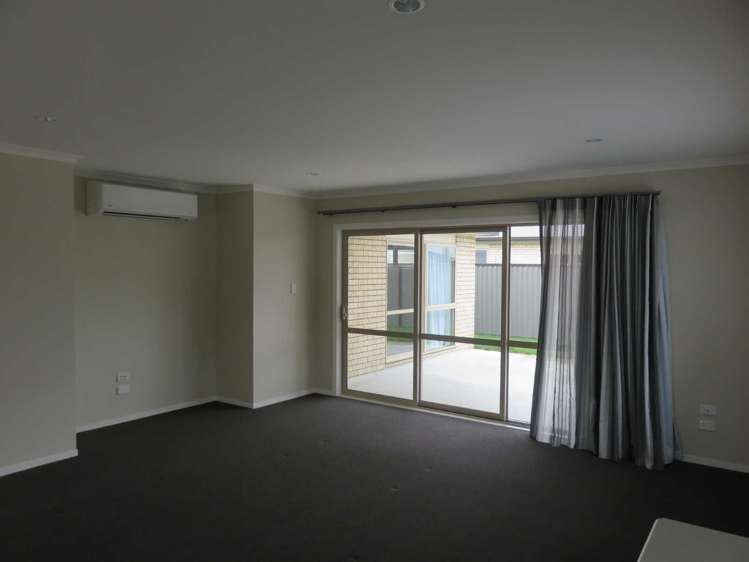 36 Saxbys Road Glenview_12