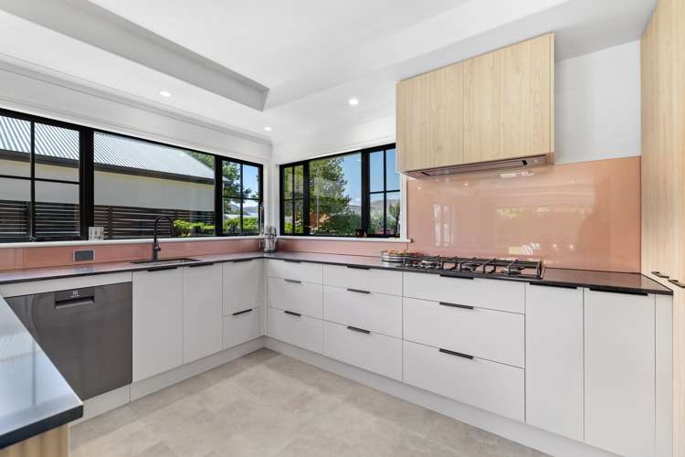 11 Bridesdale Drive Dalefield/Wakatipu Basin_5