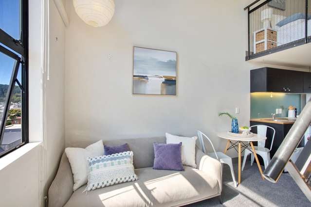 44/29 Webb Street Mount Cook_1