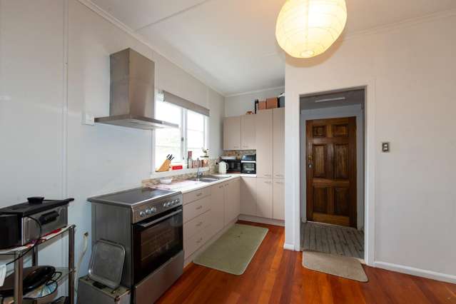 700 Gordon Road Raureka_1