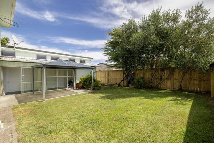 239 Range Road Papamoa_13