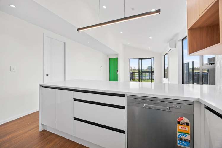 2 Taikato Road Papakura_16
