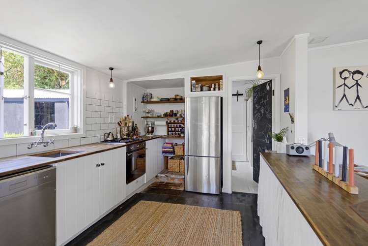 6 Railway Terrace Glentunnel_4