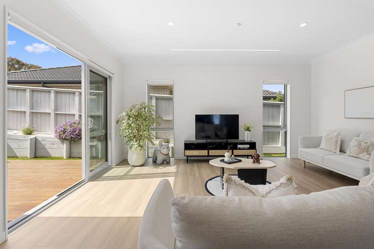 19 & 19A Surf View Crescent_2