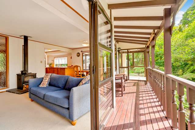 238 Forest Hill Road Waiatarua_4