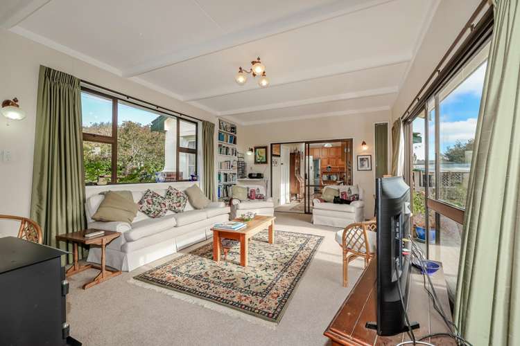 235 Gladstone Road North Mosgiel_14