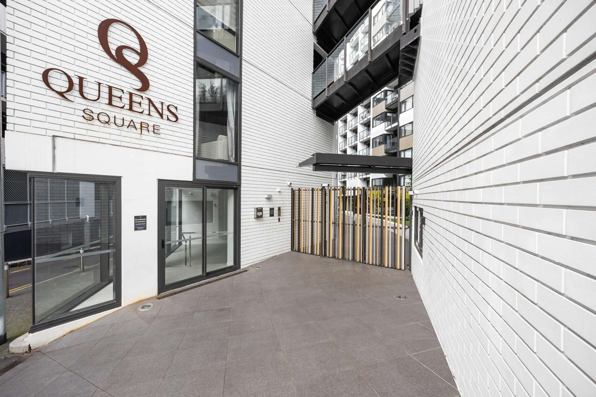 1606/438 Queen Street (Queens Square) Auckland Central_0