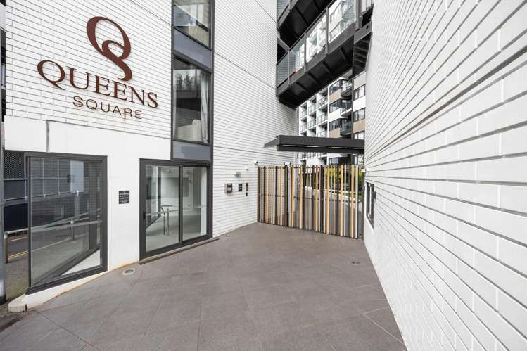 1606/438 Queen Street (Queens Square)_0