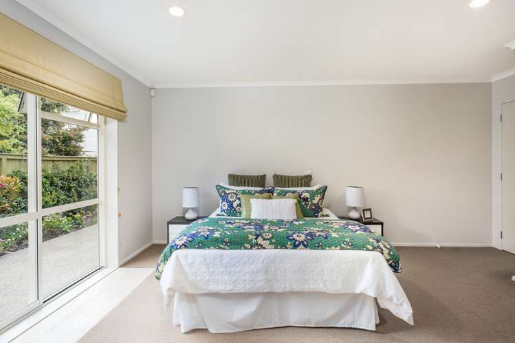 32a Forest Glen Orewa_13