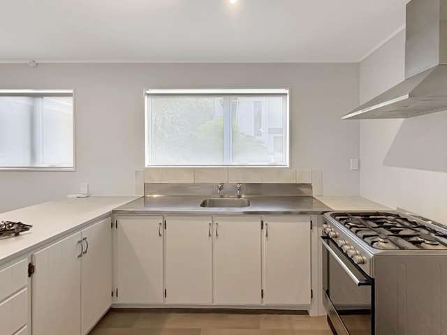 36 Treadwell Street 1227_1