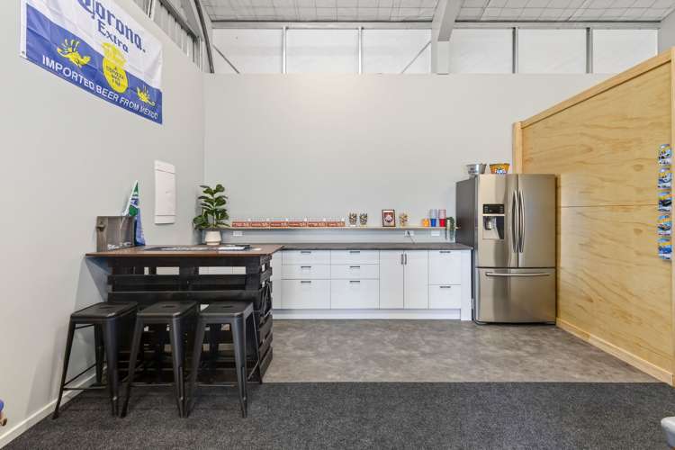 15 Coman Drive Richmond_10